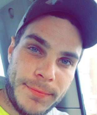 <em>Alejandro L</em>